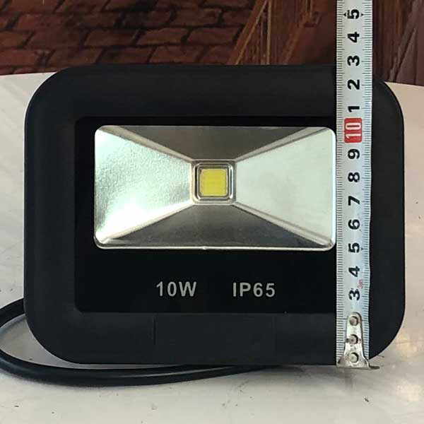 ĐÈN PHA LED NGOÀI TRỜI HTK LIGHTS 10W -010